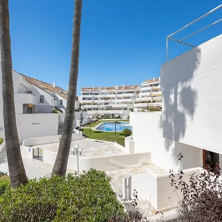 Apartmán Sea Views - Pool & Mountain - Nueva Andalucia *