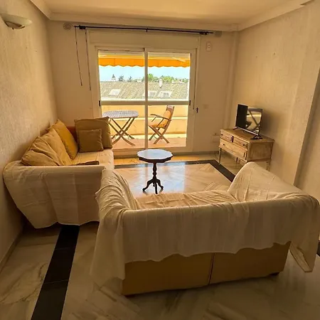 Apartmán Sea Views - Pool & Mountain - Nueva Andalucia *