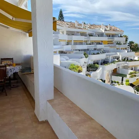 Sea Views - Pool & Mountain - Nueva Andalucia Apartmán *