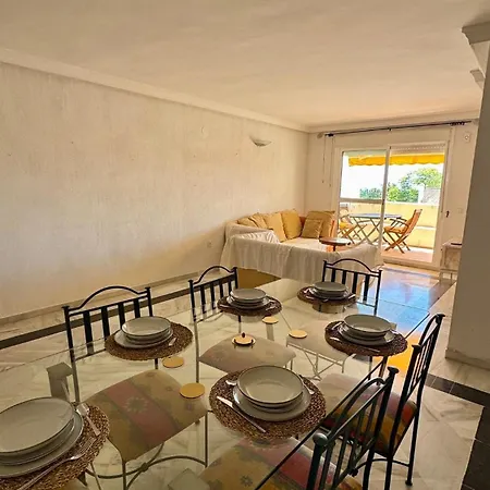 Apartmán Sea Views - Pool & Mountain - Nueva Andalucia *